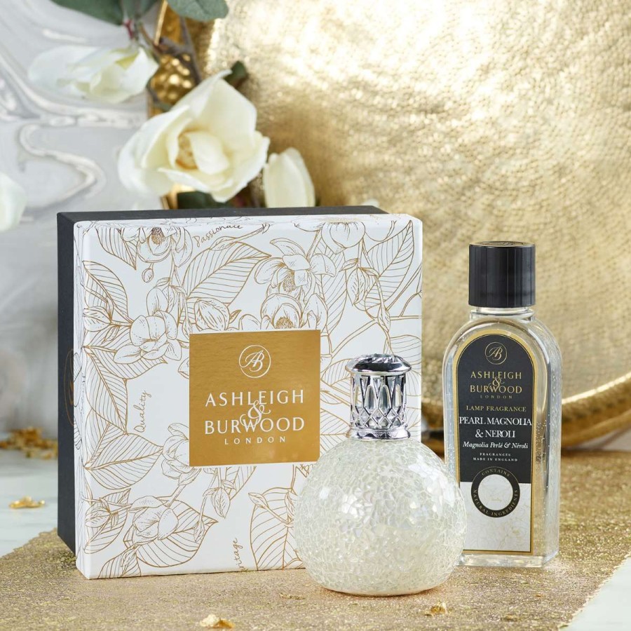 Products Ashleigh & Burwood | The Pearl & Pearl Magnolia & Neroli Fragrance Lamp Gift Set