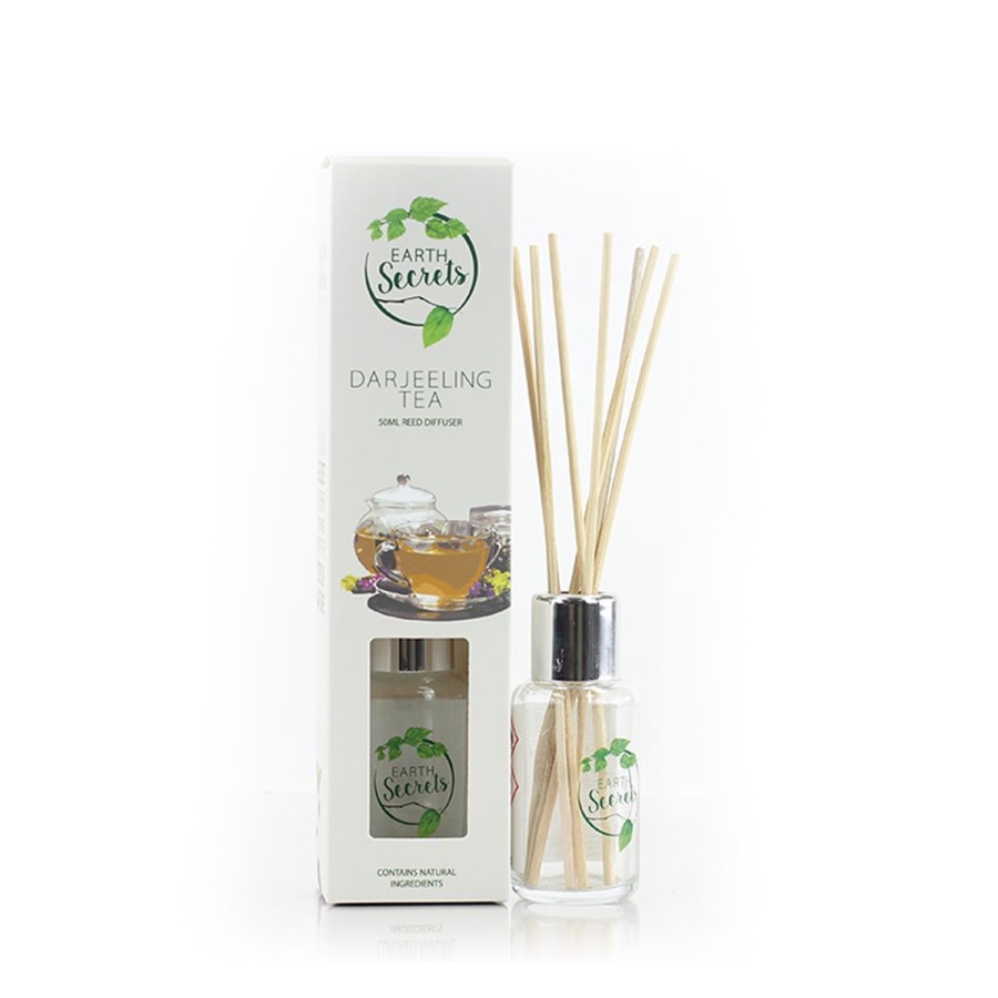 Products Ashleigh & Burwood | Darjeeling Tea Reed Diffuser