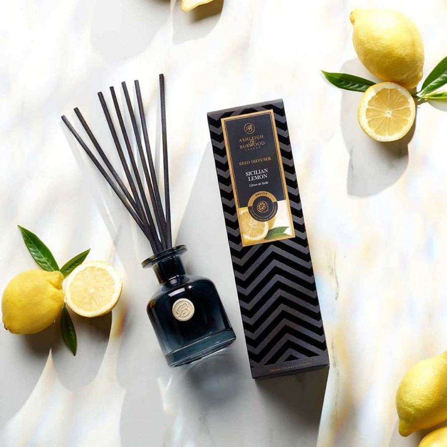 Products Ashleigh & Burwood | Sicilian Lemon Signature Reed Diffuser