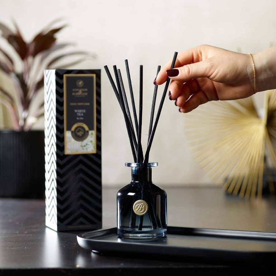 Products Ashleigh & Burwood | White Tea Signature Reed Diffuser